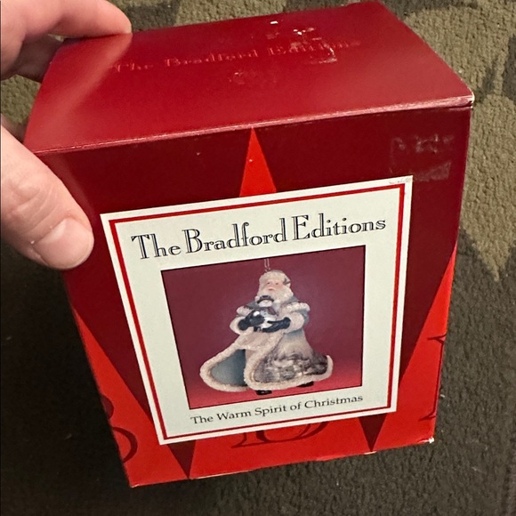 The Bradford Editions Christmas Figurine - Picture 10 of 10